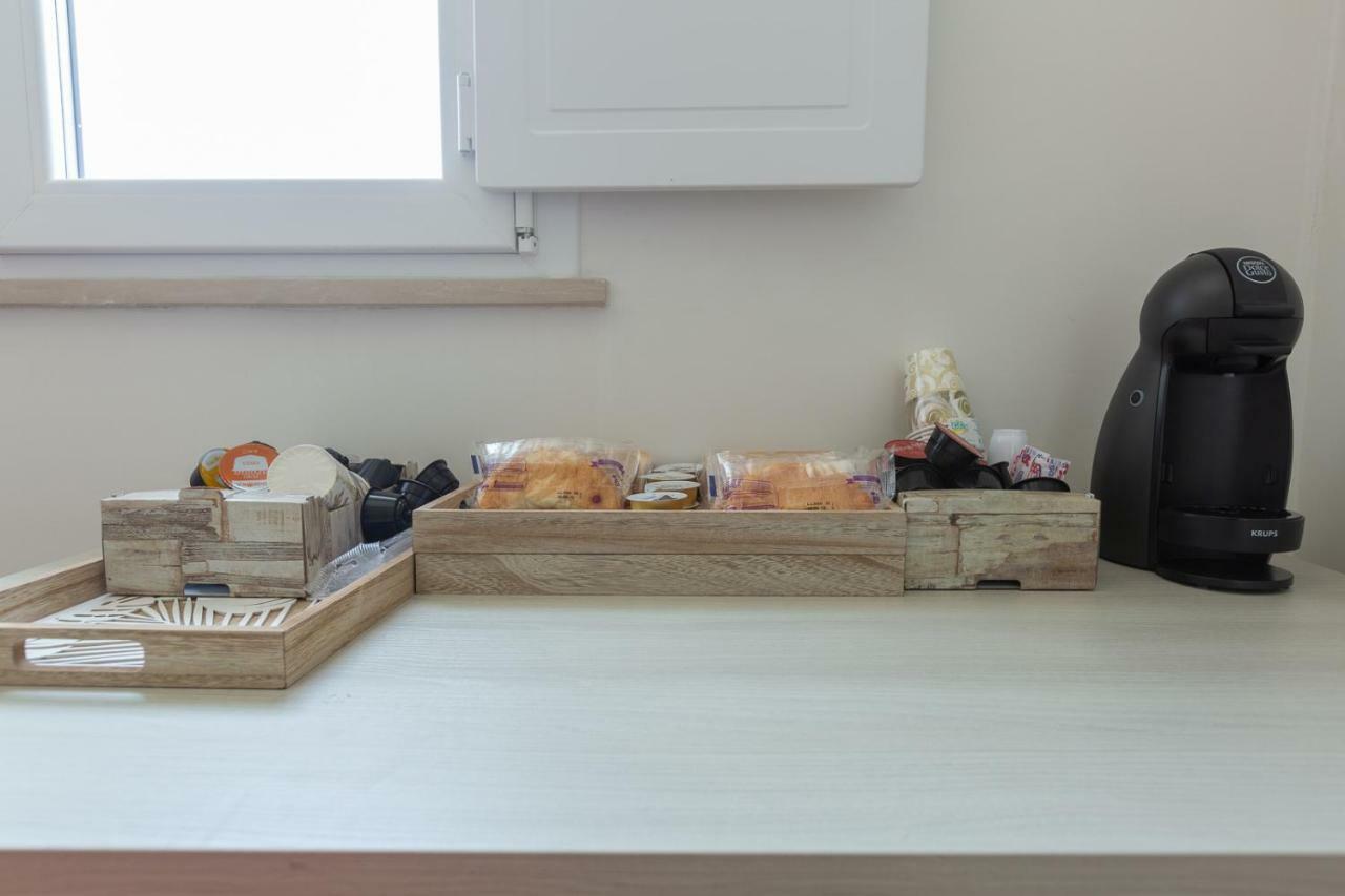 Villa Adele B&B Brindisi Bagian luar foto