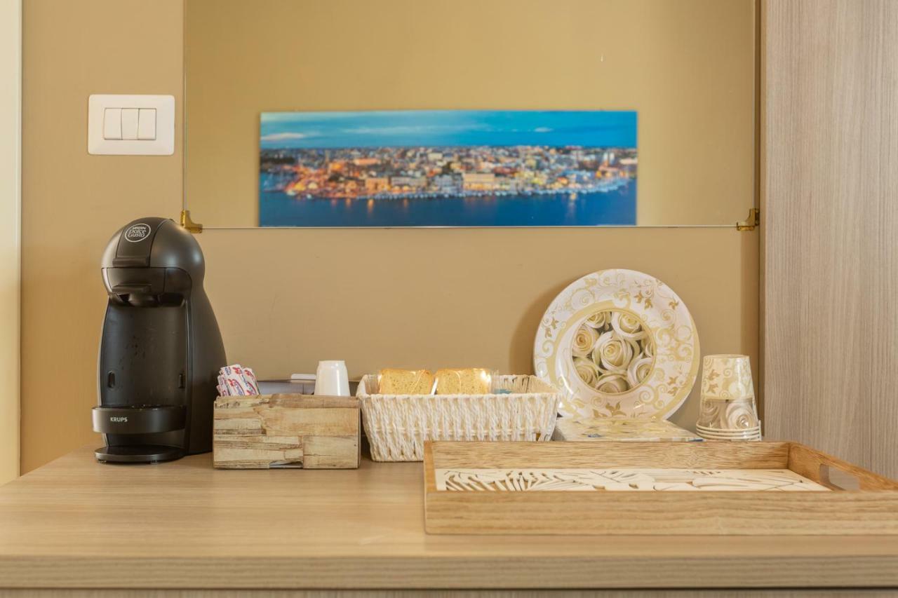Villa Adele B&B Brindisi Bagian luar foto