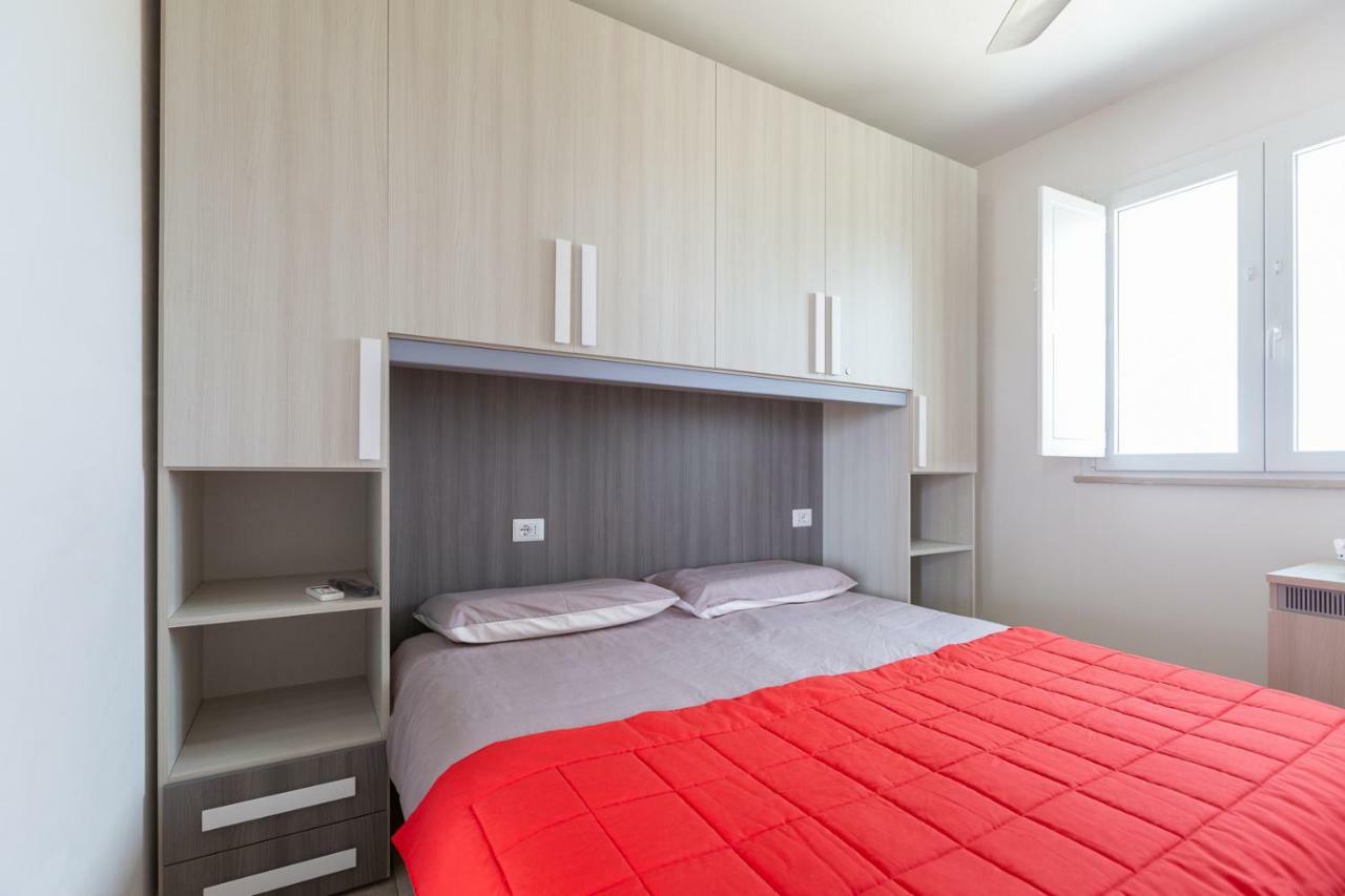Villa Adele B&B Brindisi Bagian luar foto