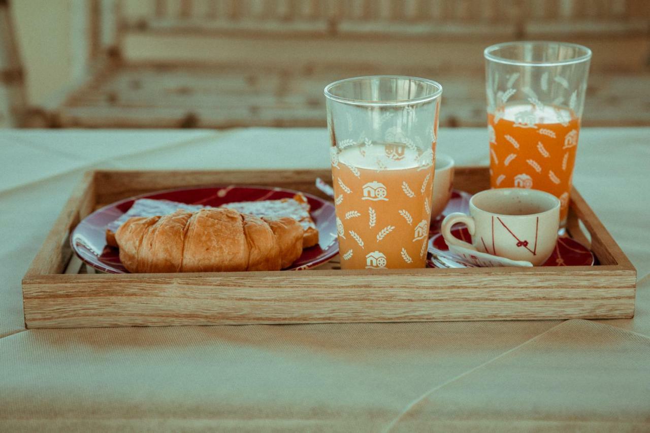 Villa Adele B&B Brindisi Bagian luar foto