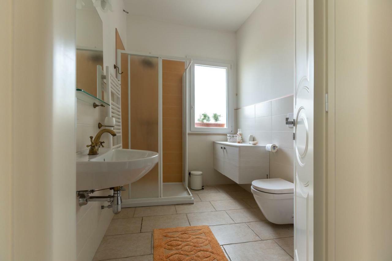 Villa Adele B&B Brindisi Bagian luar foto